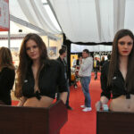 salonul-auto-moto-bucuresti-siamb-2012-fete_10